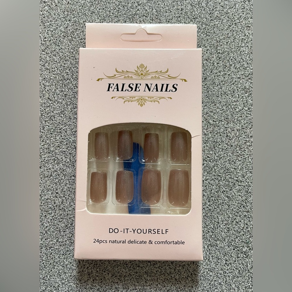 Press On False Nails Set Of 24 Nails